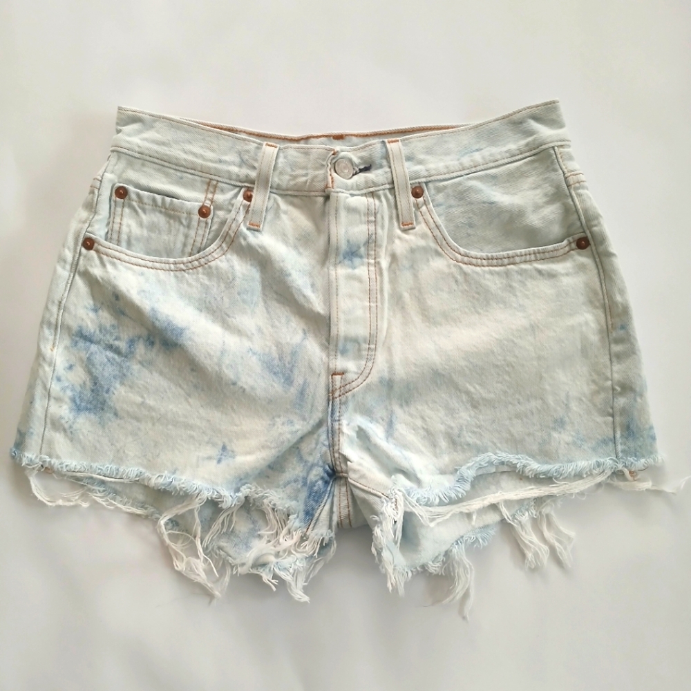 Levis 501 Womens Size 28 Light Acid Wash High Waisted Blue Denim Jean Shorts